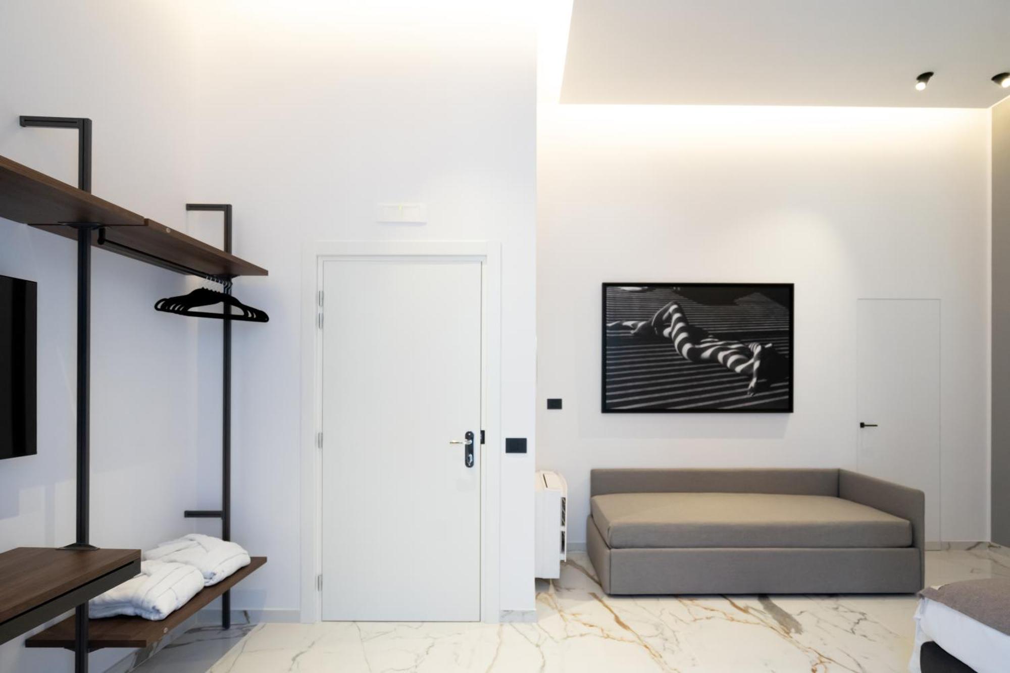 Insogno Suites Νάπολη Εξωτερικό φωτογραφία