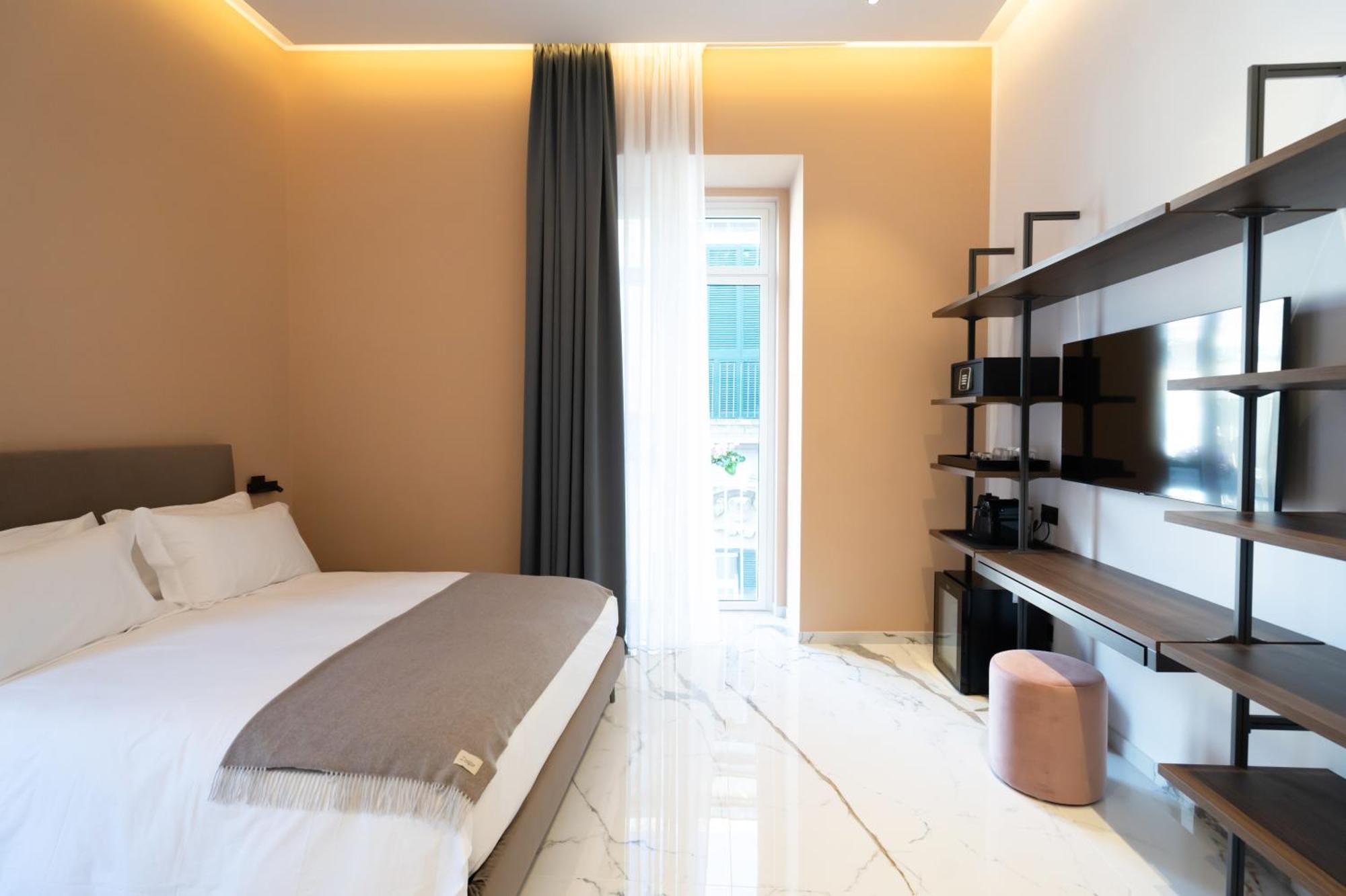 Insogno Suites Νάπολη Εξωτερικό φωτογραφία